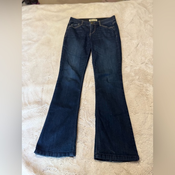 Democracy Ab Solution itty bitty bootcut jeans. Size 6 - Picture 5 of 9